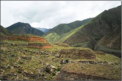 列山古墓群