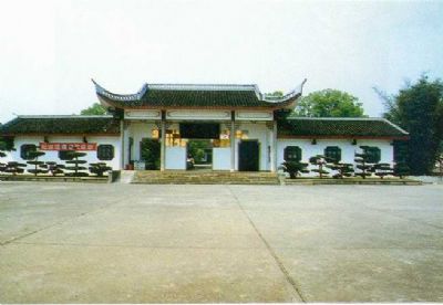 雷锋塑像