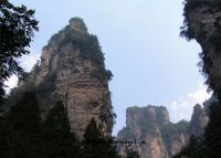 金鞭溪