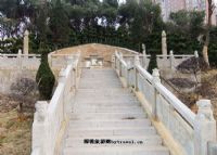 何绍基墓