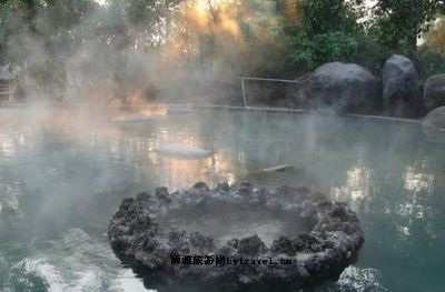 金平勐拉温泉