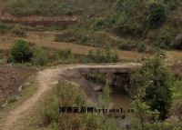 勐库小村河古石桥