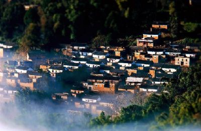 作夫民族特色村