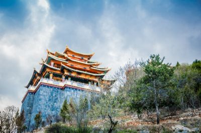 香格里拉龟山公园