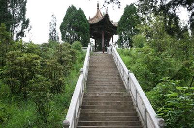 田坝红军烈士墓