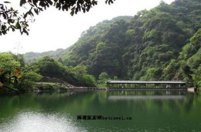 高香万亩生态茶文化园(云茶山庄)