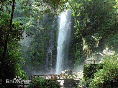 扎朵瀑布（莫里瀑布）