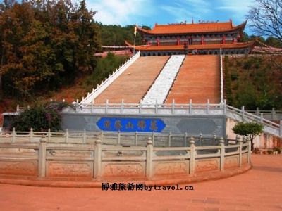 富民万佛山风景区