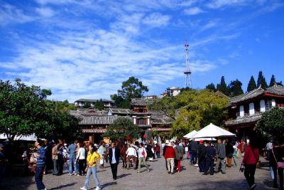 丽江四方街（束河四方街）