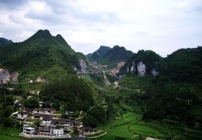腊尔山