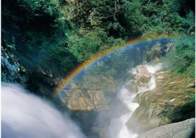 东江湖龙景峡谷