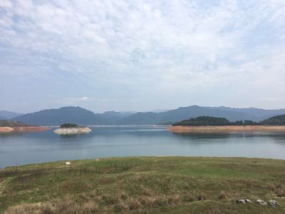 猛坑石又（名石坑空）