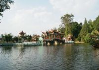 新平县龙泉公园