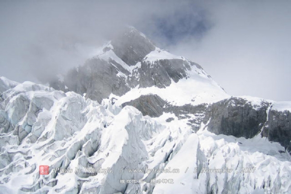 玉龙雪山