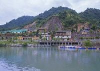 江畔人家休闲度假区