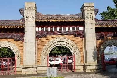 东征阵亡烈士墓园