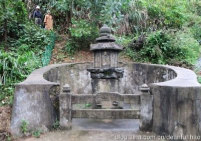 乘广禅师塔和甄叔禅师塔