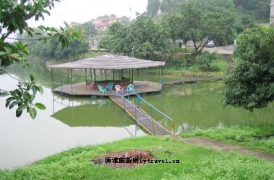 鼎历户外拓展训练基地