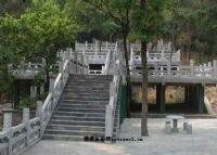 杼山与陆羽墓