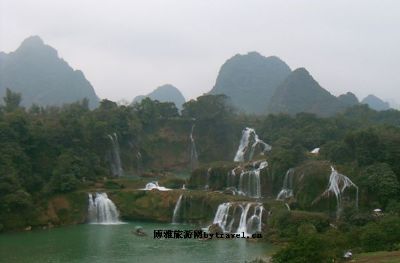 三叠泉