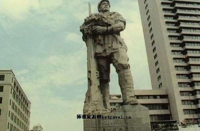 广州解放纪念像