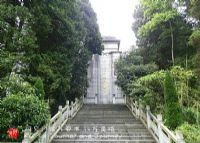 革命先烈纪念塔