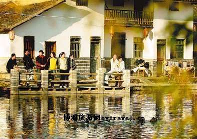 龙南栗园围旅游景区