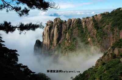 三清山三洞口