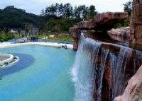 天上人间温泉度假村