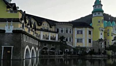 茶溪谷茵特拉根小镇