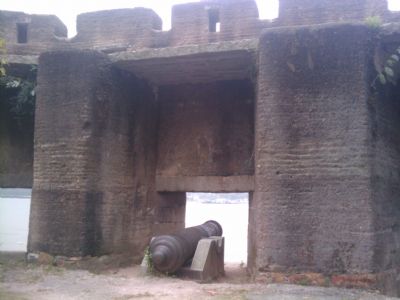 崖门炮台遗址(新会崖门古战场 )