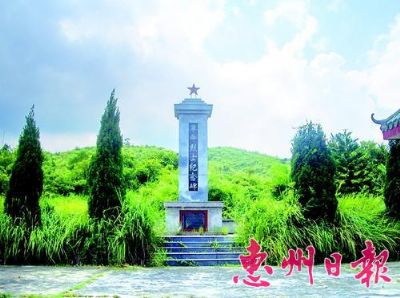 新桥革命烈士纪念碑