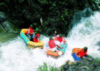 银盏黄龙峡漂流