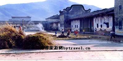 九栋十八井大宅院