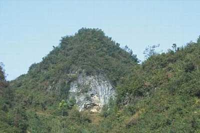 高峰村洞穴