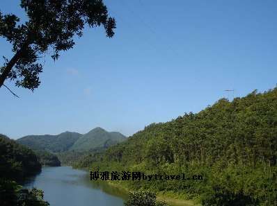 万有国家森林公园